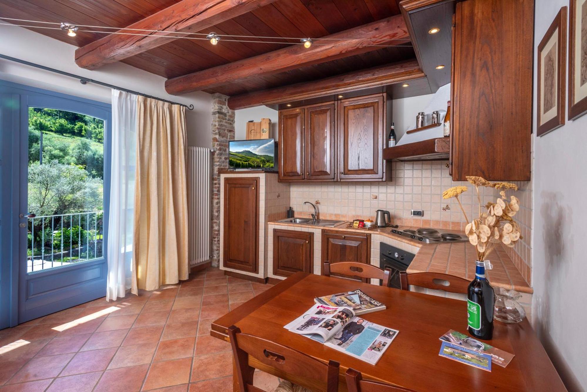 Cascina Giardini Guest House Alba  Exterior photo
